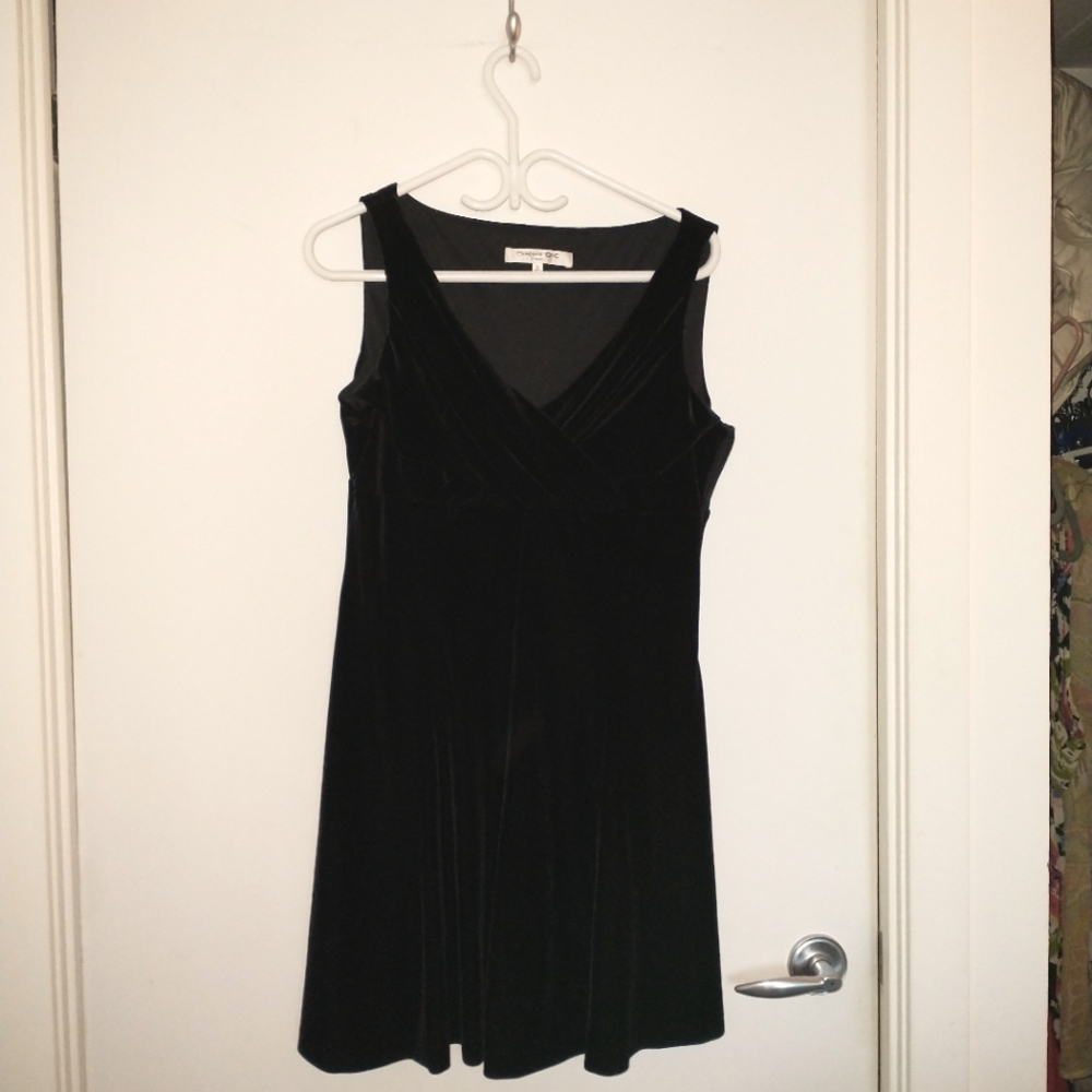 Evan-Picone Black Velvet Party Cocktail Dress Size 14